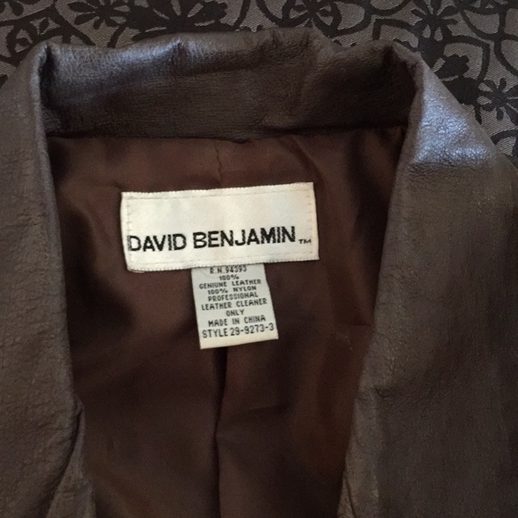 Blazer - Picture 3 of 5